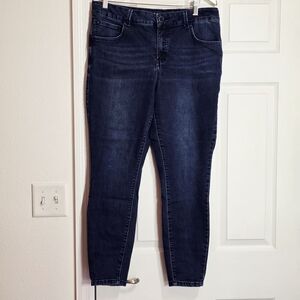 Maurices Women's Everflex High Rise Curvy Tapered Blue Jean Size 16W